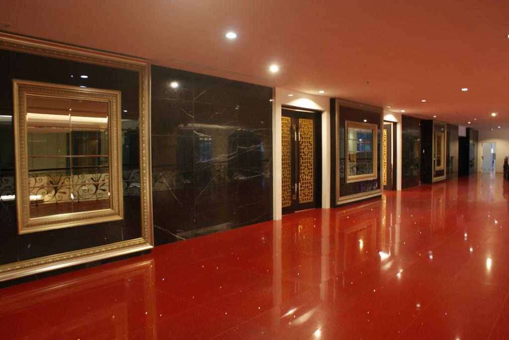 Merlynn Park Hotel Jacarta Exterior foto